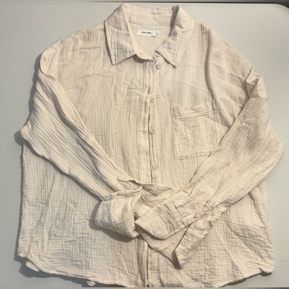 Mod Ref 100% Cotton Button Shirt Women’s Beige Cream Top Casual Minimalist S - Picture 2 of 3